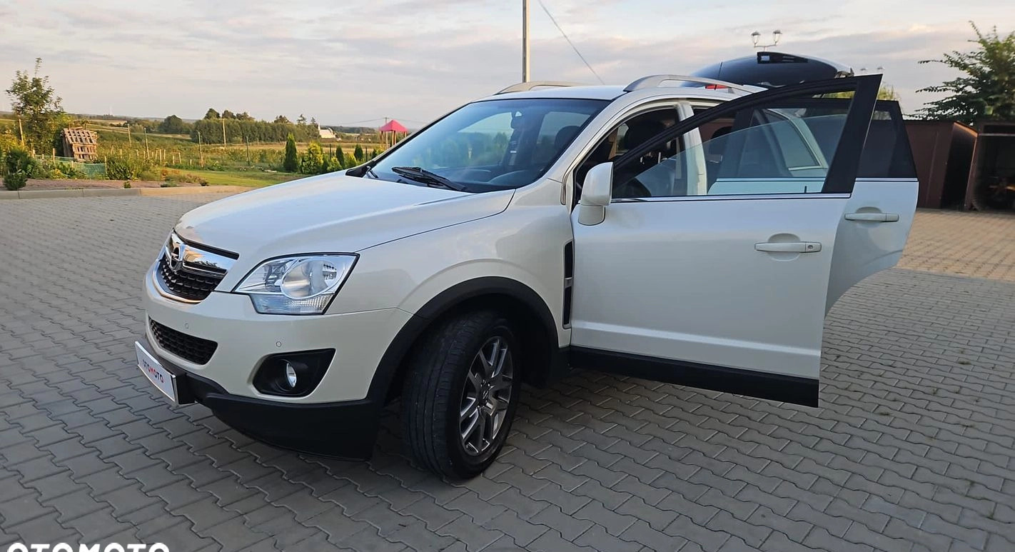 Opel Antara cena 35900 przebieg: 186000, rok produkcji 2011 z Wilamowice małe 232